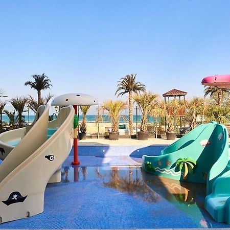 Baby Sea View And Pools Apartment- Mamaia Beach Resort Năvodari Exterior foto