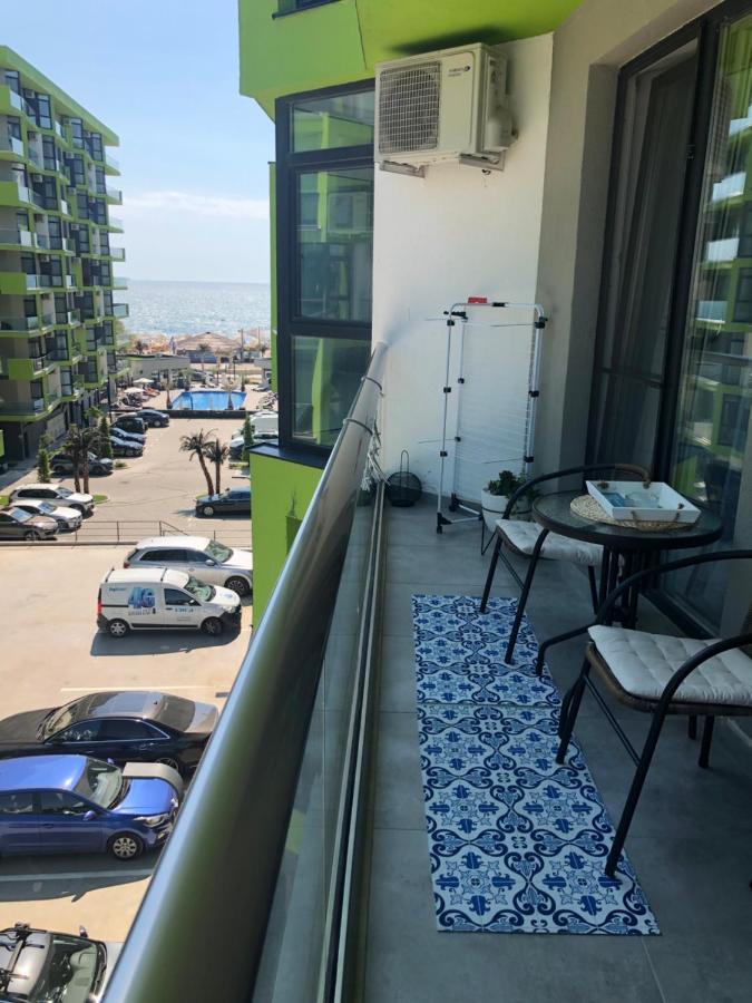 Baby Sea View And Pools Apartment- Mamaia Beach Resort Năvodari Exterior foto